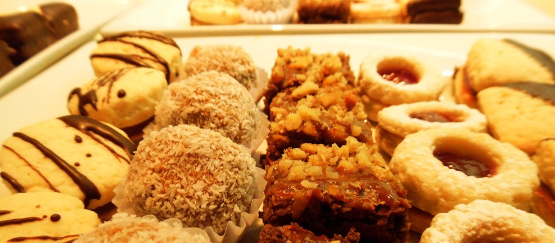 banquetera-banquetes-curauma-catering-banqueteria-valparaiso-viña-del-mar-con-cón-coctel-bocados-dulces